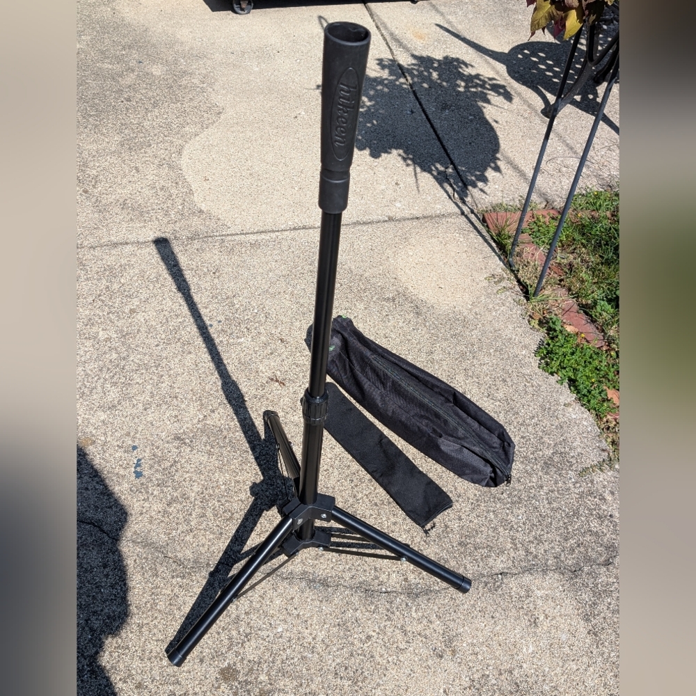 Hikeen Portable Baseball/Softball Batting Tee